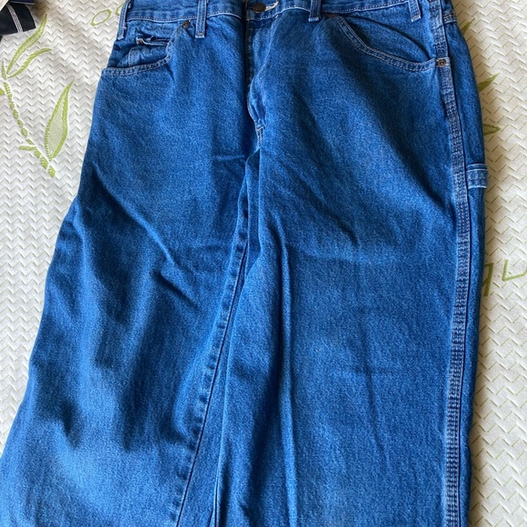 Jeans - Picture 4 of 5